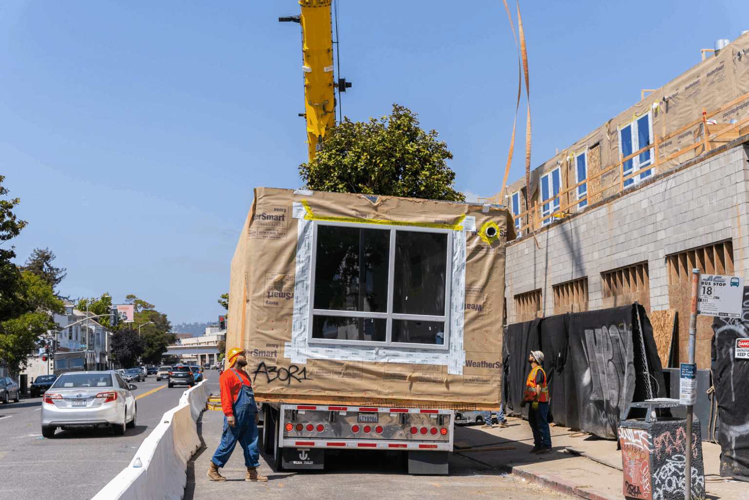 The Forgotten Backbone of Modular: Transport and Set Crews - Modular ...